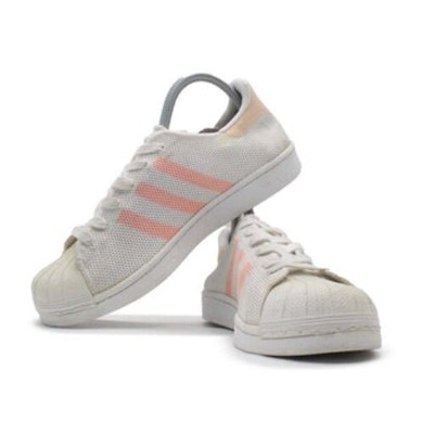 Adidas Superstar-Classic Sneakers with Iconic Design Timeless Style Size: US:7.5