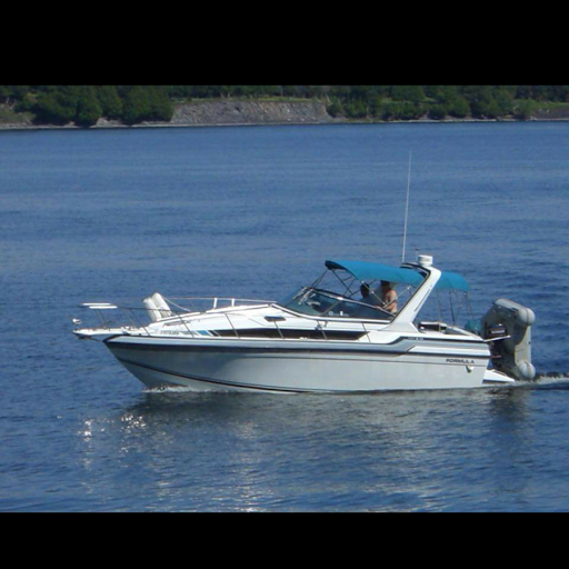 1988 Formula F26-PC express cruiser