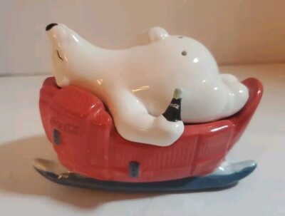 Coca Cola Polar  Bear  Salt & Pepper Set Cracker Barrel Exclusive (C-4)