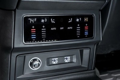 image 17 of interior