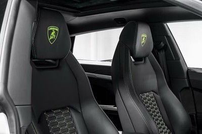 image 23 of interior