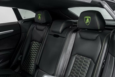 image 16 of interior