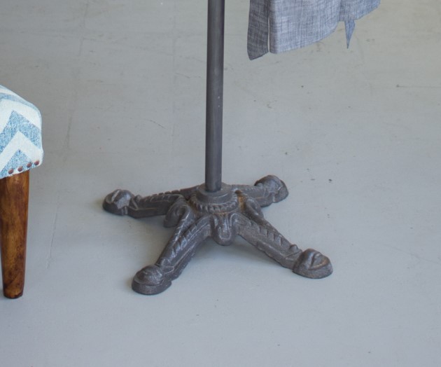 Spinning Clothes Rack Revovling Rotating Clothes Coat Hat Rack Antique Style