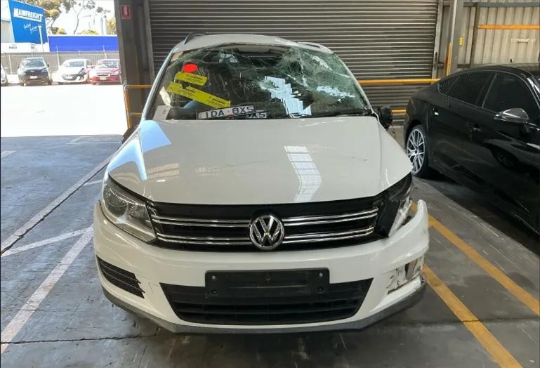2015 Volkswagen Tiguan FUEL PUMP PUMP &; SENDER PETROL IN TANK P/N 5N0919087H image 6