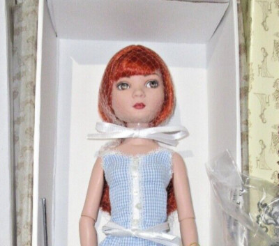 TONNER Ellowyne Wilde PRUDENCE pristine ''WIGGED OUT'' all 3 WIGS all-NRFB