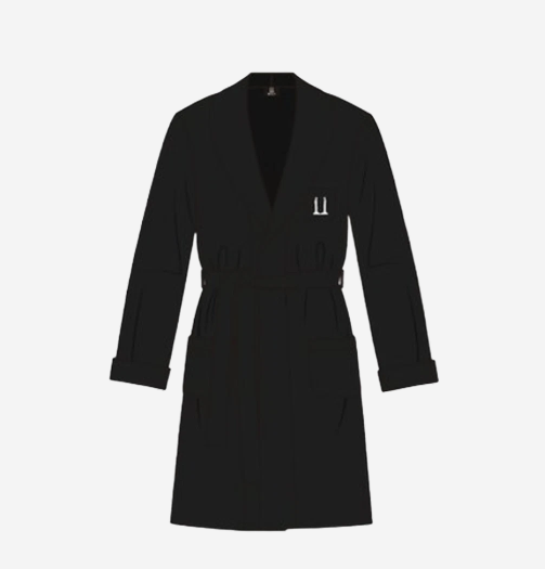 G-DRAGON Übermensch ROBE RED ver G-DRAGON - Ubermensch - Red Version - Amazon.com Music