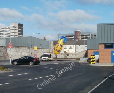 Photo 6x4 Preparing to launch the Lidl balloon, Granville Street, Newport c2010