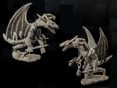 Goodman Games Dungeon Crawl Classics ''The Castellan'' Half-Dragon Ettin Miniature