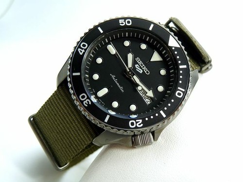 Pre-owned Seiko Brand  International Edition 5 Sports Style Automatic Srpd65k4 Us4