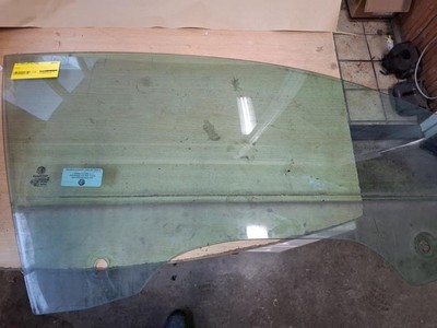 Seitenscheibe rechts vorne Alfa Romeo Mito 955 001582 P21863986