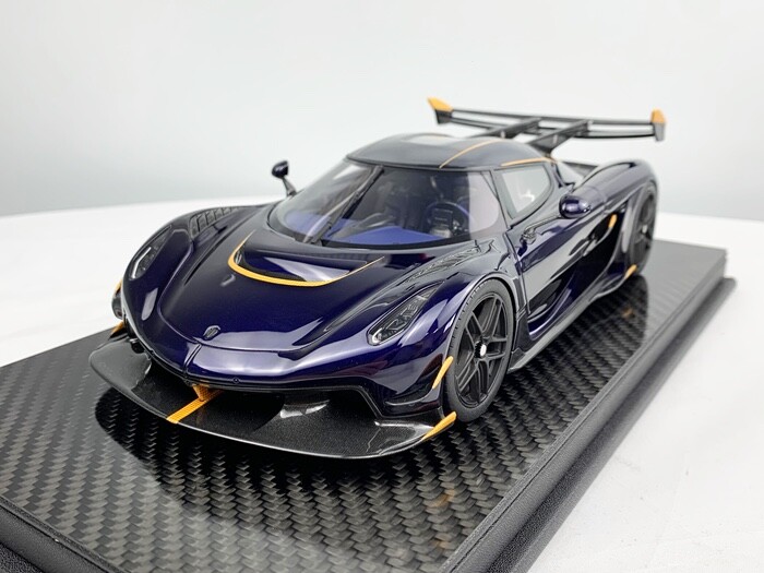 1/18 FrontiArt Koenigsegg Jesko 7508 in Blue Scuro Carbon