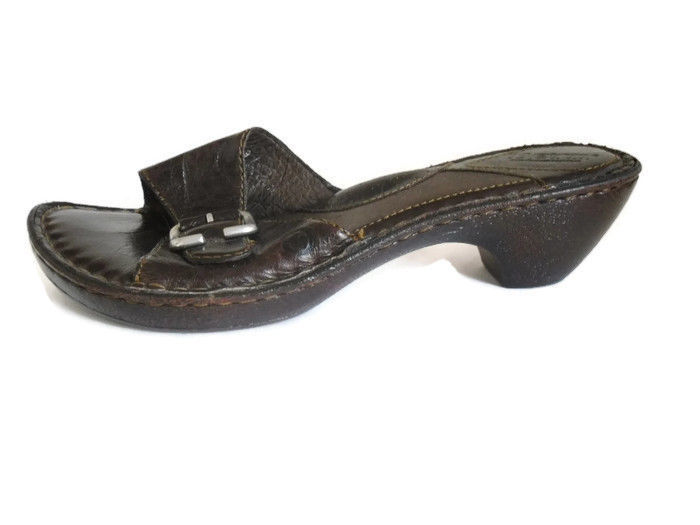 Women's Solid Wedge Sandals and Flip Flops