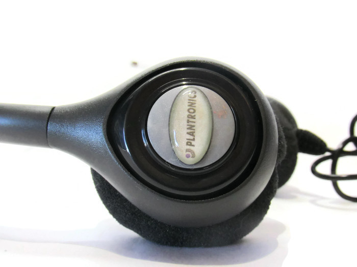 Plantronics GN4048 Black Headset With Built In Microphone - Professional Quality