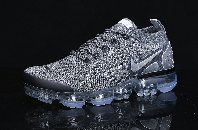 靴 NIKE AIR VAPORMAX FLYKNIT 2 Nike Air Vapormax Flyknit 2 Platinum Grey Metallic Gold