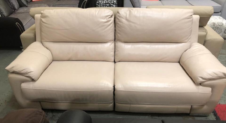 DFS Falcon 3 seater electric recliner sofa in Pontardawe, Swansea