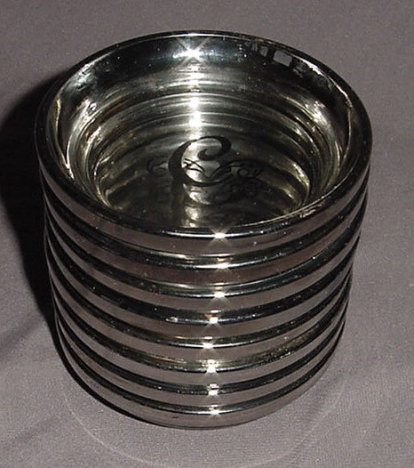 Dorothy Thorpe Silver Rim Monogram 