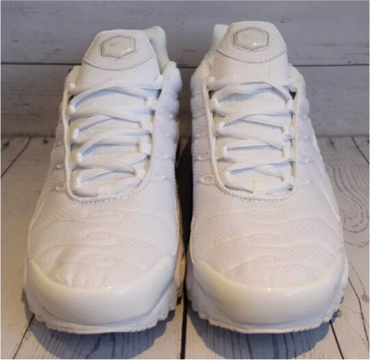 mens nike tn trainers size 9 mens nike tn trainers size 9