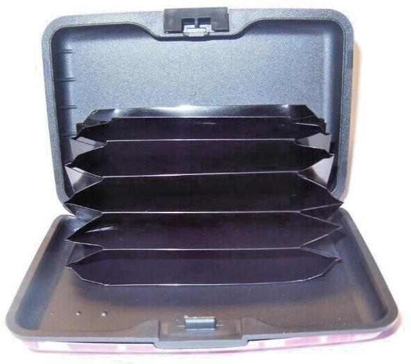 Elvis Presley Credit Card Business Card Holder - 3" X 4" Hard Shell-New!!