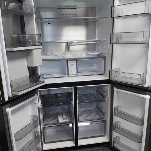 Samsung RF65A977FB1 French Style Family Hub Fridge Freezer Ice & Water