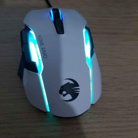 Roccat Kone Aimo Rgb Optical Gaming Mouse In Beddau Rhondda Cynon Taf Gumtree