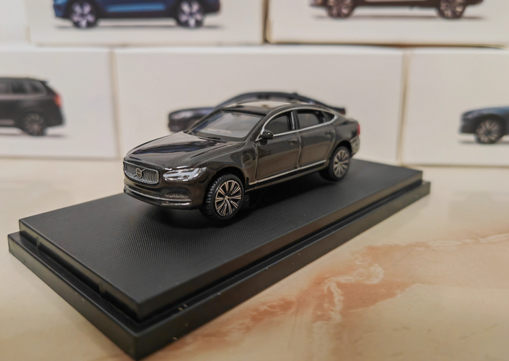 ディーラー特注　volvo s90 1/43 モデルカー Volvo S90 Onyx Black 2016 1:43 Norev 2300540-100-000