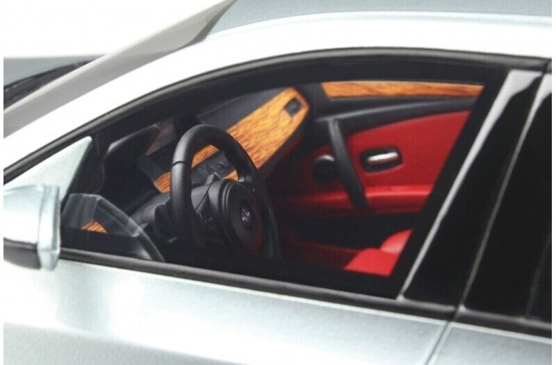 1/18 BMW M5 (E60) 2008 Silver Resin Model Car by Otto Mobile