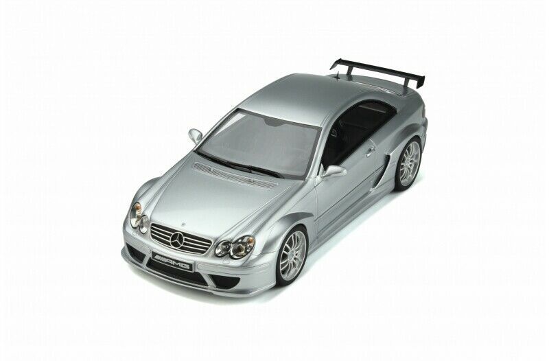 1/18 Mercedes Benz CLK Class C209 (Silver) Coupe 2004 by