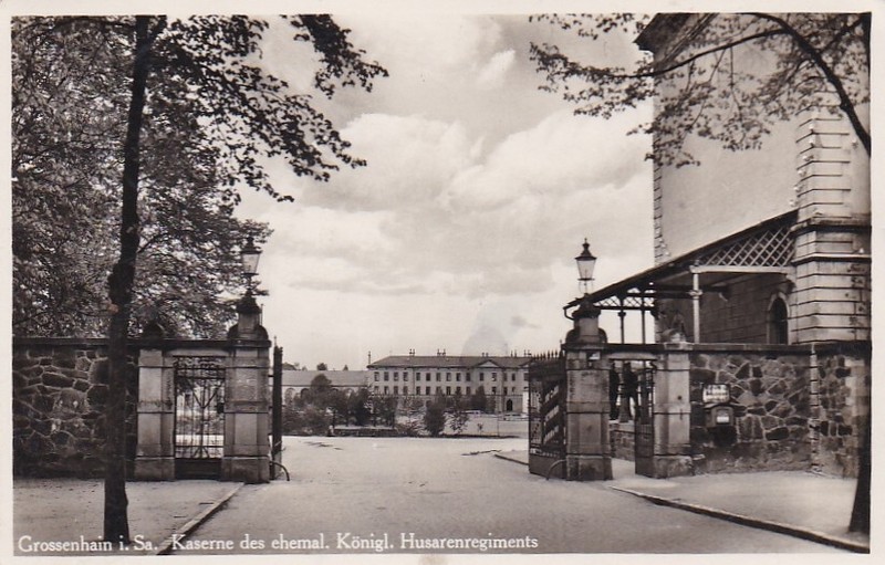 Ak Grossenhain (Sachsen) - Kaserne Des Ehemal. KÃ¶Nigl. Husarenregiments Tor 1936