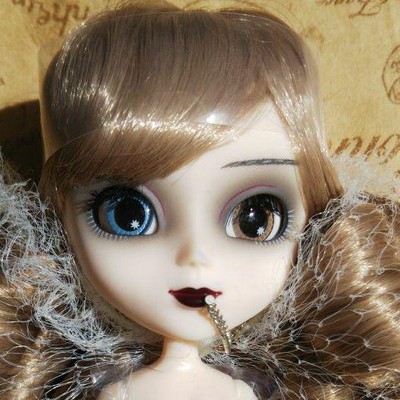 Shipping Included Little Pullip Plus Noir Doll With Wig