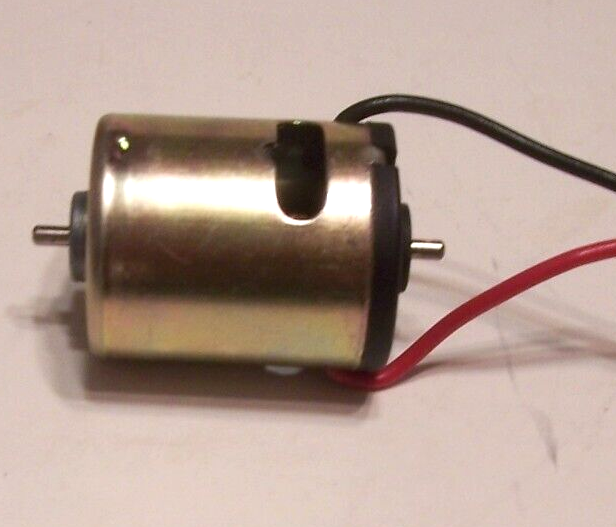 LOT of 2  New 3V-6V DC Hobby Motor Type  Micro Motor Toy motor DC Motor Japan