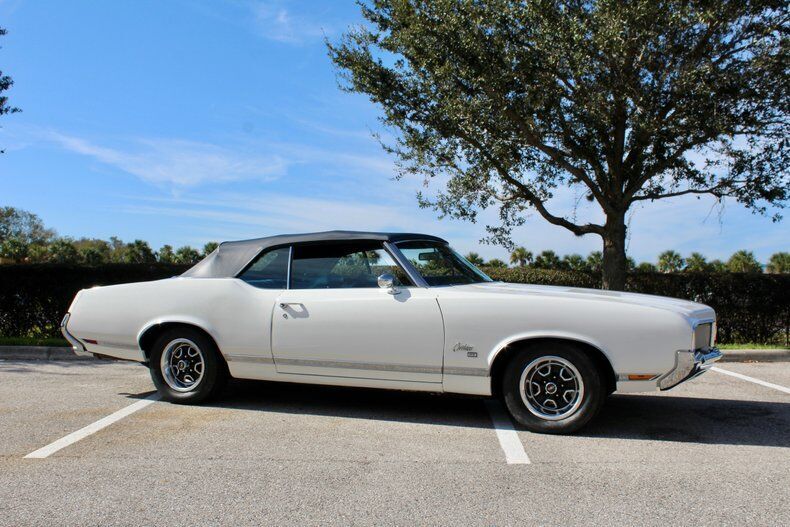 Owner 1970 Oldsmobile Cutlass