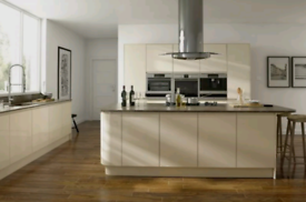 J-Pull Handleless Kitchens, Delivered & Installed for Just £2,495.