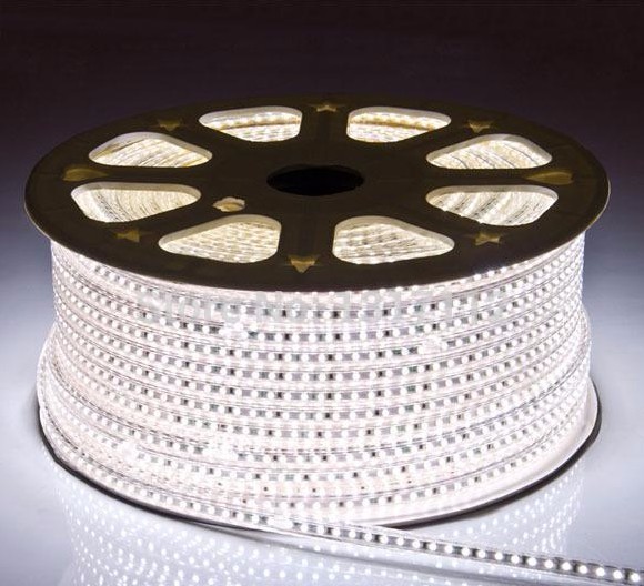 Striscia Led Flessibile Strip Led SMD 5730 220v Bobina 100 Metri Bianco hsb