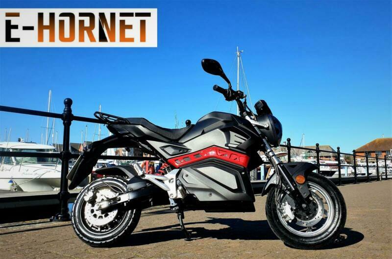 4000w Electric Motorbike 50MPH, 72v 40ah Lithium Battery 50 Miles 125cc in Eastbourne