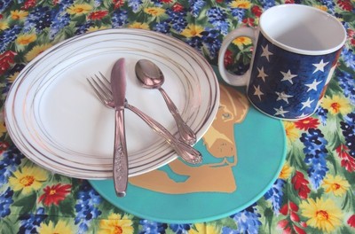 Silicone Turquoise Golden Retriever Table Trivet, Table Placemat, Kitchen Mat