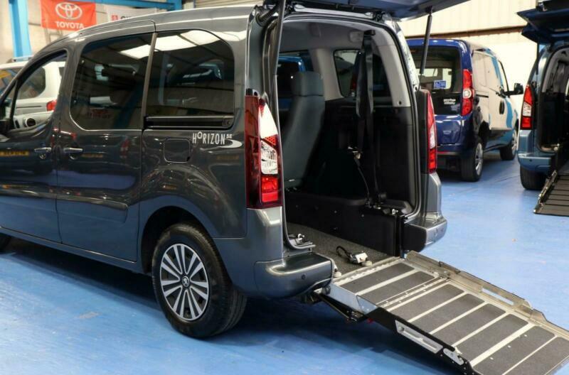 Peugeot Partner PETROL Wheelchair mobility adapted disabled accessible