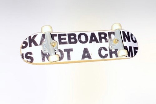 トップス SANTACRUZSKATEBOARDING IS NOT A CRIMETee Vintage Santa Cruz Shirt NHS Skateboarding Is Not A Crime Sz L USA