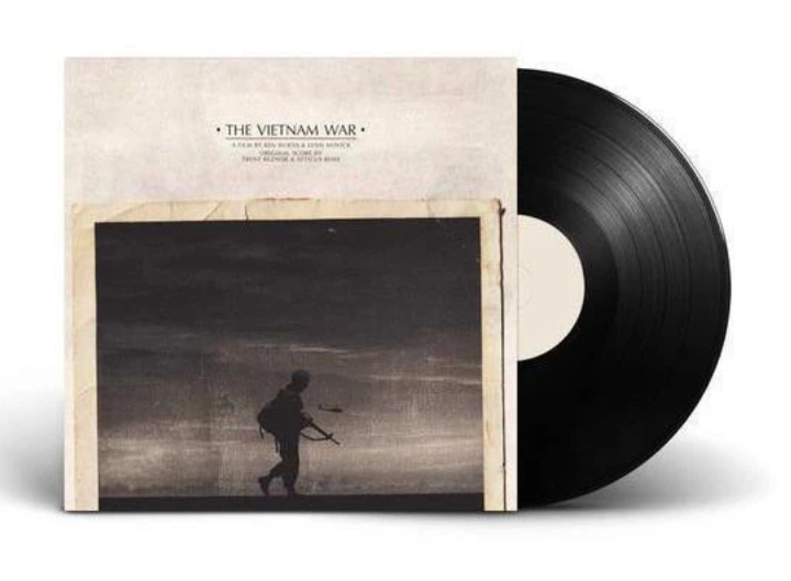 米3discs LP Trent Reznor &amp;amp; Atticus Ross The Vietnam War B002704201 The Null Corporation, Universal Music Enterprises /00780 Trent Reznor, Atticus Ross - the Vietnam War (3xlp) (180g