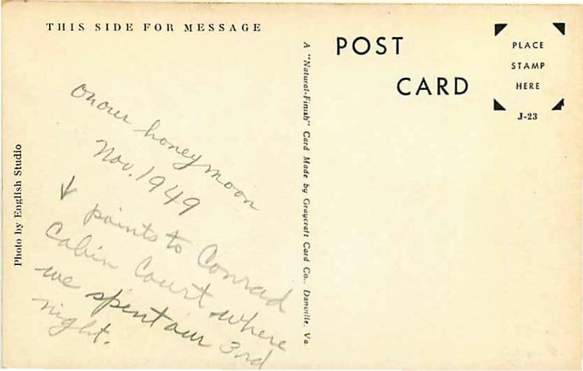 Roadside Postcard Gas Station & Souvenir Stand, Lake Ozark, Missouri 1940s