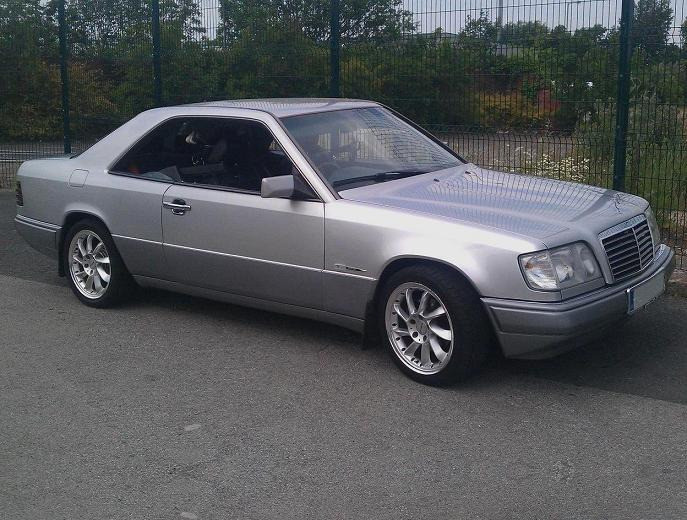 Мерседес w124 e220