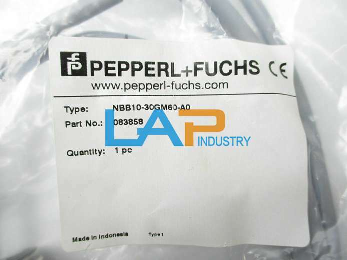 1PCS New For Pepperl+Fuchs inductive sensor NBB10-30GM60-A0