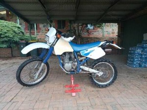 Suzuki dr250s характеристики