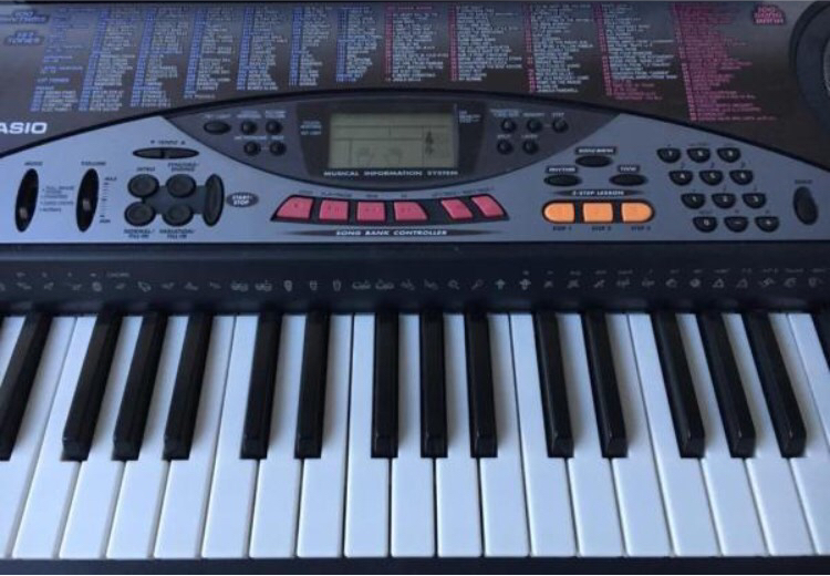88 Key Piano >> Casio LK-50 | in Kings Worthy, Hampshire | Gumtree 88 Key Piano >> Casio LK-50 | in Kings Worthy, Hampshire | Gumtree