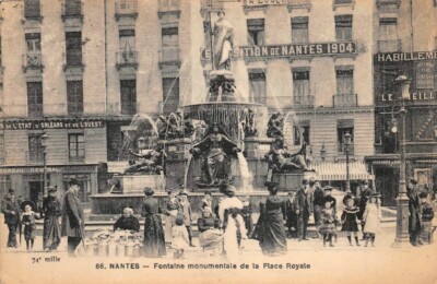 NANTES  - Fontaine monumentale de la Place Royale