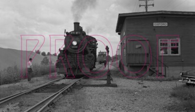 Grand Trunk Western (GTW) Engine 5038 at the Oxford Yards in 1958 - 8x10 Photo