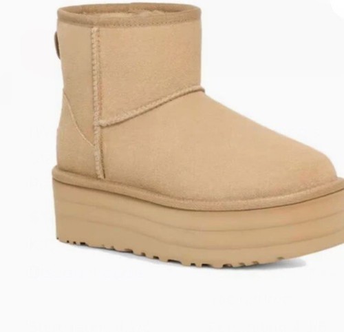 UGG Women's Classic Mini Platform tan MDSD Tan color Boots