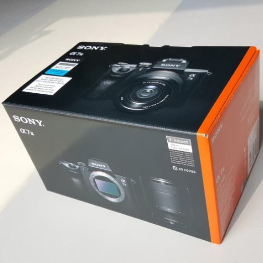 SONY α7III + 28-70mm lens (ENGLISH Menu) Amazon Canada: Sony a7III Full Frame Mirrorless Camera with