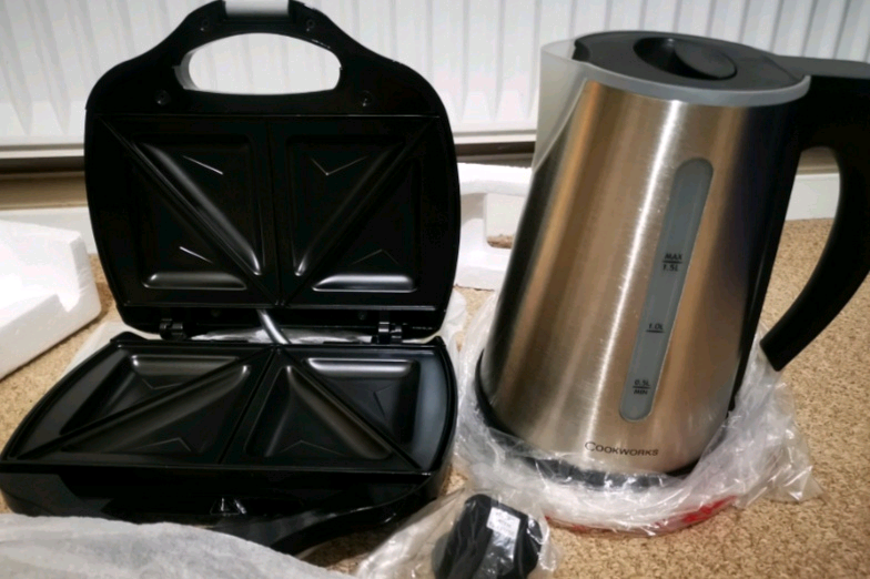 Brand new Cookworks Kettle &Sandwich toaster in Bristol