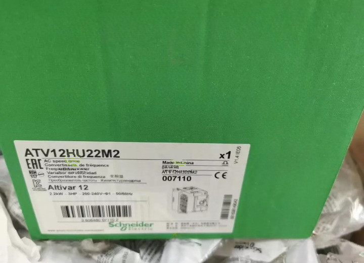 1Pcs NEW ATV12 schneider Inverter ATV12HU22M2
