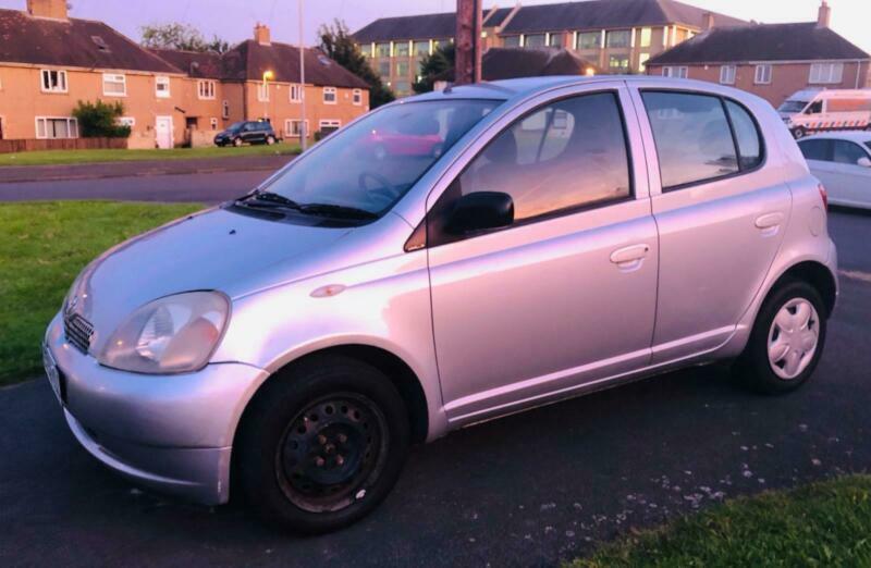 Toyota yaris 2002